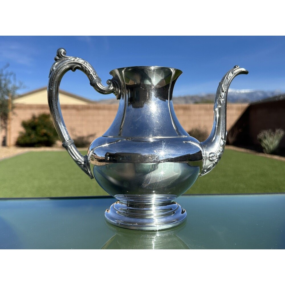Vintage Oneida Silversmiths Silverplated Sea Crest Coffee Tea Pot